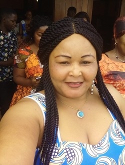 Sophie's profile, a single 50-year-old a woman in Yaoundé