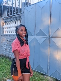Winah's profile, a single 26-year-old a woman in 1ER Arrondissement