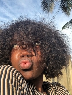 Dina's profile, a single 24-year-old a woman in Abercorn