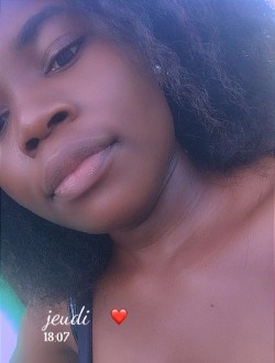 Lovely❤️'s profile, a single 25-year-old a woman in Libreville