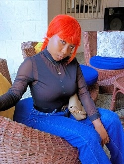 Léa's profile, a single 23-year-old a woman in Douala