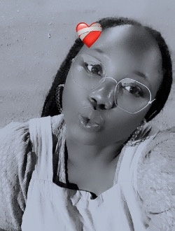 Orkidé's profile, a single 35-year-old a woman in Mbour