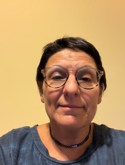 Chantal's profile, a single 54-year-old a woman in Shannon