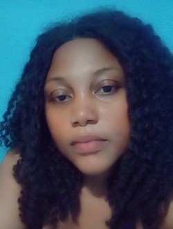 Sarah's profile, a single 34-year-old a woman in Libreville