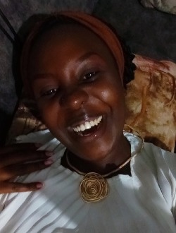 Floriane's profile, a single 29-year-old a woman in Benga