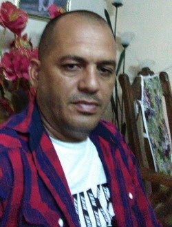 Oscar Guerrero Herrera's profile, a single 46-year-old a man in Guantánamo