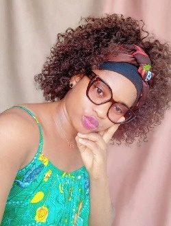 Madeleine's profile, a single 36-year-old a woman in Douala
