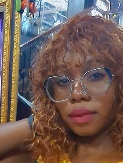 Rayon De Soleil's profile, a single 28-year-old a woman in Yaoundé