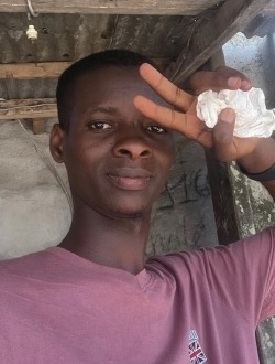 Samuel's profile, a single 25-year-old a man in Abidjan