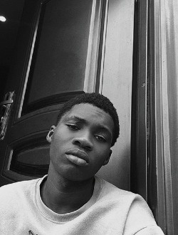 Dave's profile, a single 21-year-old a man in New Albion