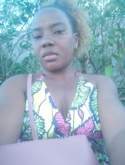 Nathalie's profile, a single 31-year-old a woman in Sambava