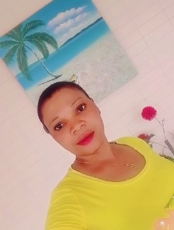 Sidoine's profile, a single 31-year-old a woman in Abang