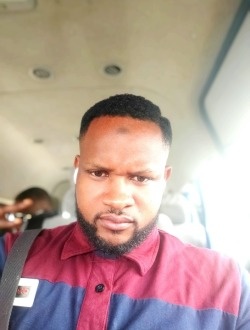 Ousmane Sané's profile, a single 35-year-old a man in Dakar-Marine