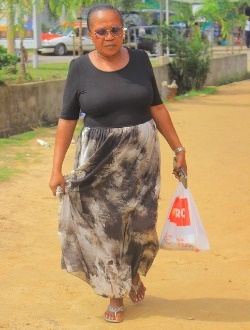 Eliane's profile, a single 59-year-old a woman in Libreville