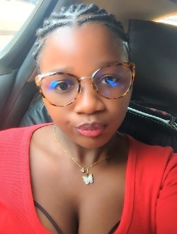Danielle's profile, a single 22-year-old a woman in Yaoundé