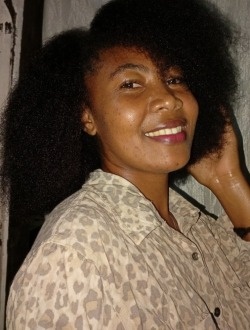 Anah's profile, a single 31-year-old a woman in Antalaha