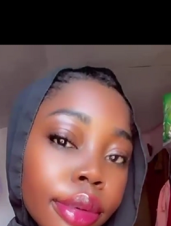 Paule's profile, a single 26-year-old a woman in Yaoundé