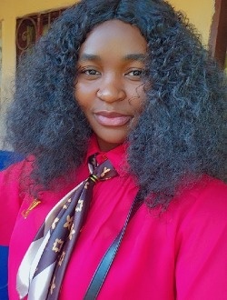 Faïza's profile, a single 25-year-old a woman in Bafoussam II
