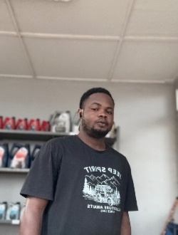 Mohamed's profile, a single 30-year-old a man in Abidjan