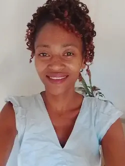 Adèle's profile, a single 33-year-old a woman in Antalaha