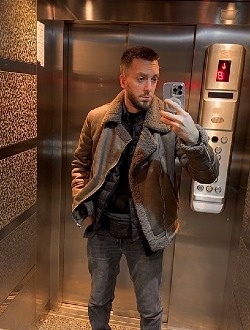 profile picture 0