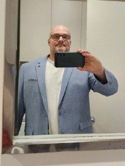 profile picture 0