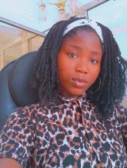 Delphine's profile, a single 24-year-old a woman in Ouagadougou