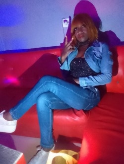 Angelique's profile, a single 43-year-old a woman in Abaga
