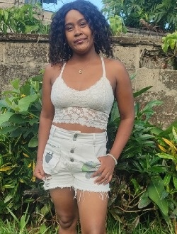 Fredia's profile, a single 28-year-old a woman in Aharana