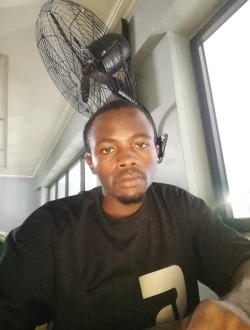 Stéphane's profile, a single 41-year-old a man in Nkongsamba