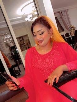 Rose Therese's profile, a single 32-year-old a woman in Yaoundé