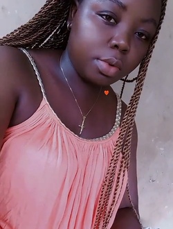 Françoise's profile, a single 27-year-old a woman in Cocody