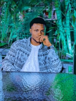 Jean's profile, a single 22-year-old a man in Conakry