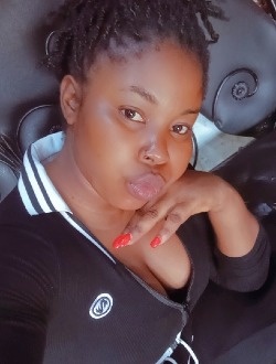Marie's profile, a single 28-year-old a woman in Yaoundé