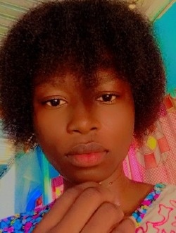 Alice's profile, a single 21-year-old a woman in N'Djamena