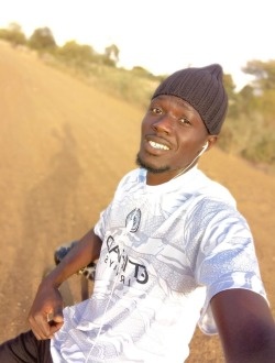 Bernard's profile, a single 30-year-old a man in Dakar Dodj