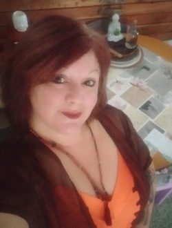 Karine's profile, a single 49-year-old a woman in Bussac-Forêt