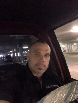 Shanon's profile, a single 46-year-old a man in Sherbrooke
