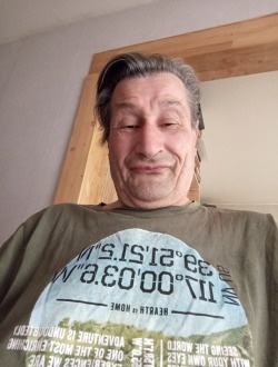 Claude's profile, a single 67-year-old a man in Agonac