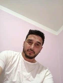 Yassine's profile, a single 35-year-old a man in Bejaïa