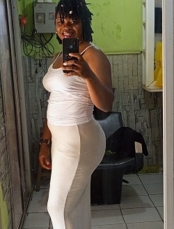 Lise's profile, a single 36-year-old a woman in Yaoundé