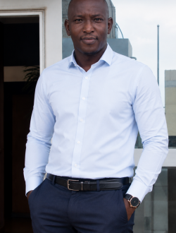 Moussa's profile, a single 36-year-old a man in Bamako