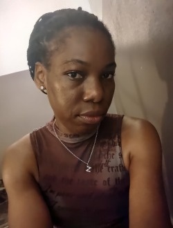 Prisca's profile, a single 35-year-old a woman in Libreville