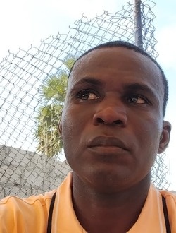 Feliz's profile, a single 37-year-old a man in Abata