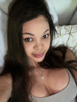 Donna's profile, a single 27-year-old a woman in Dallas