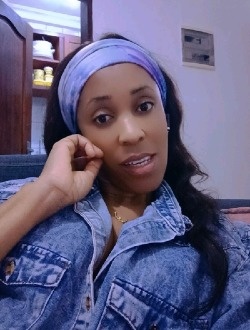 Capucine's profile, a single 37-year-old a woman in Douala