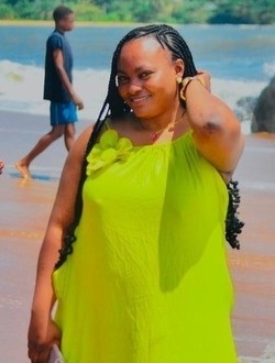 Perla Joyce's profile, a single 26-year-old a woman in Douala