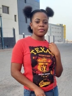 Nessa's profile, a single 34-year-old a woman in Bonabéri