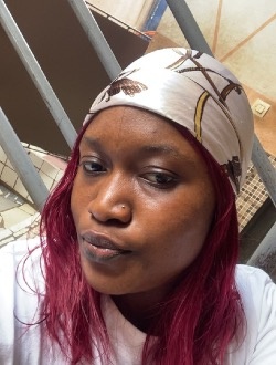 Iris's profile, a single 24-year-old a woman in Bingerville