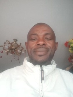 Joly's profile, a single 36-year-old a man in Casablanca